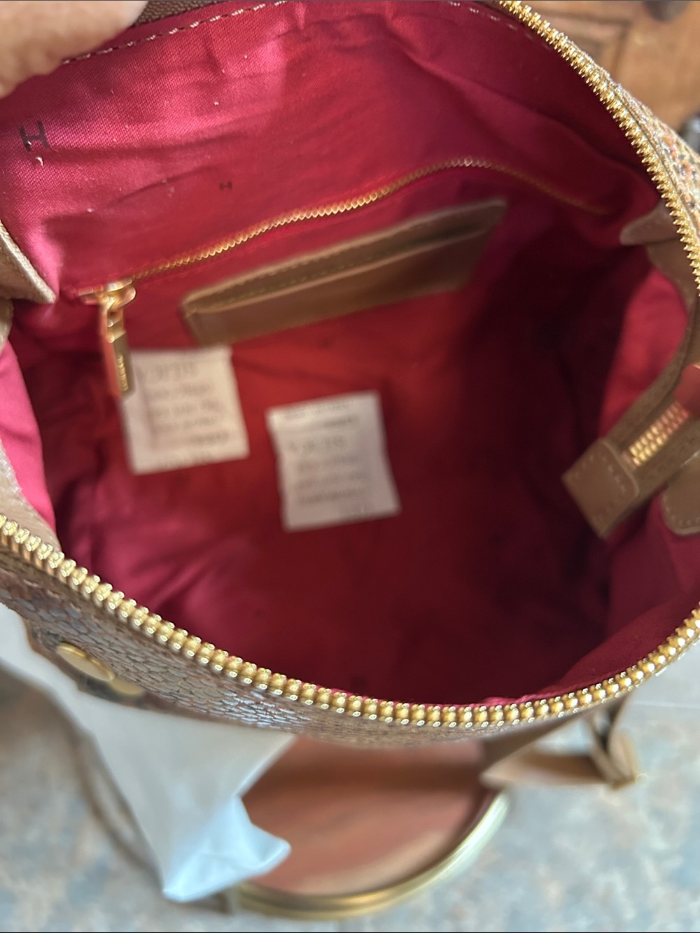 Hammitt Bryant Medium Shoulder Bag in Centerpiece Snake leather, NWT - Picture 10 of 12